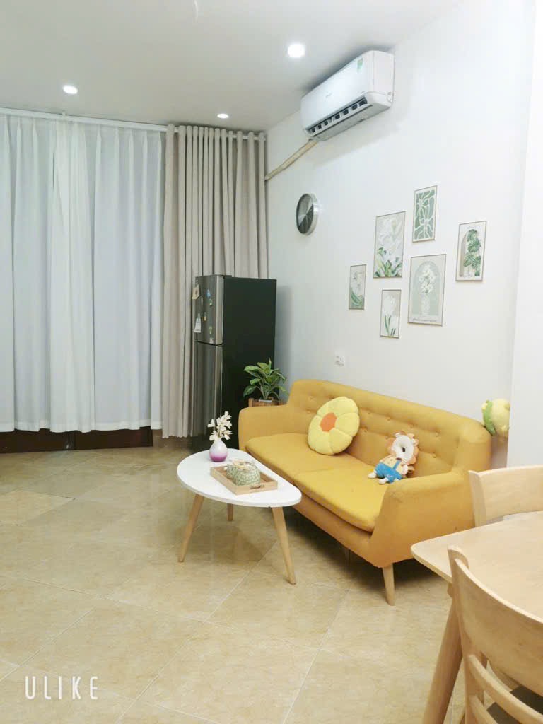Siêu phẩm lô góc ô tô đỗ cửa