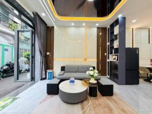 Bán nhà đẹp ở ngay- 4 tỷ