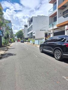 Biệt thự mặt tiền Tân Quy Q7