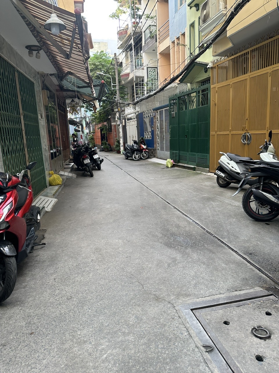 BÁN NHÀ HẺM NGUYỄN TRI PHƯƠNG Q10, 34M2, NỞ HẬU, 3 TẦNG, 5.8 TỶ