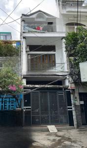 BÁN NHÀ NGAY CHỢ HÒA HƯNG Q10, 4X8M, 3 TẦNG, 6.75 TỶ