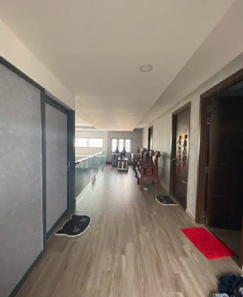 Nhà 2 tầng đường kinh dương vương giá 14tỷ8