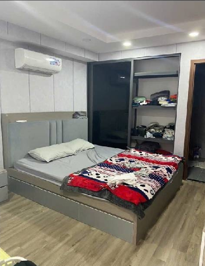Nhà 2 tầng đường kinh dương vương giá 14tỷ8