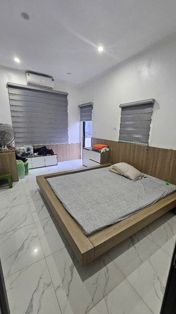 BÁN NHÀ HOÀNG MAI 69M2 GIÁ CHÀO 9.2 TỶ, NGÕ THÔNG Ô TÔ TRÁNH