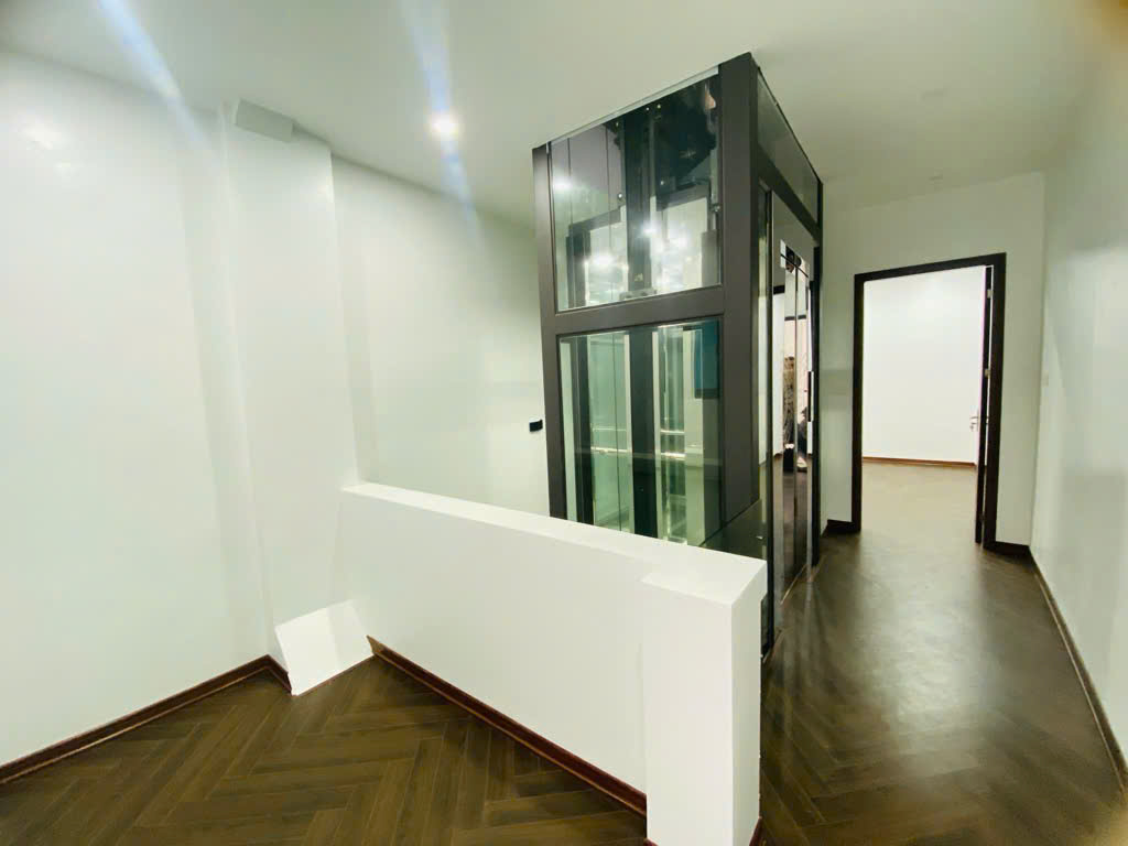 BÁN NHÀ HOÀNG VĂN THỤ - HOÀNG MAI 65M2 GIÁ CHÀO 11.999 TỶ, 30M RA MẶT PHỐ