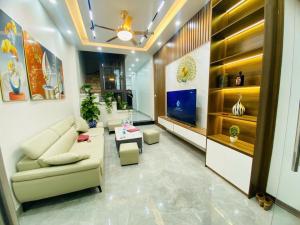 BÁN NHÀ HOÀNG VĂN THỤ - HOÀNG MAI 65M2 GIÁ CHÀO 11.999 TỶ, 30M RA MẶT PHỐ