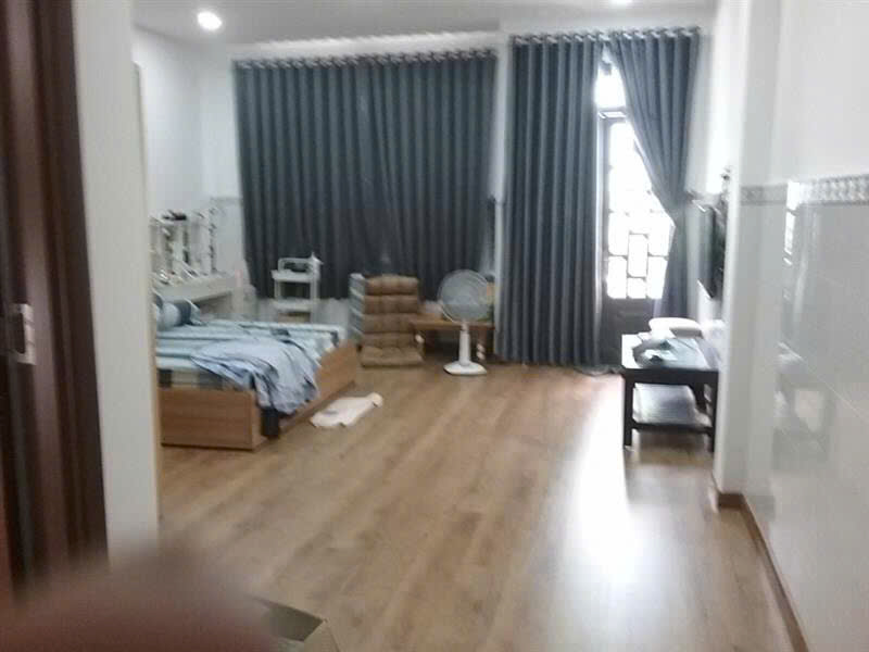 Bán Nhà