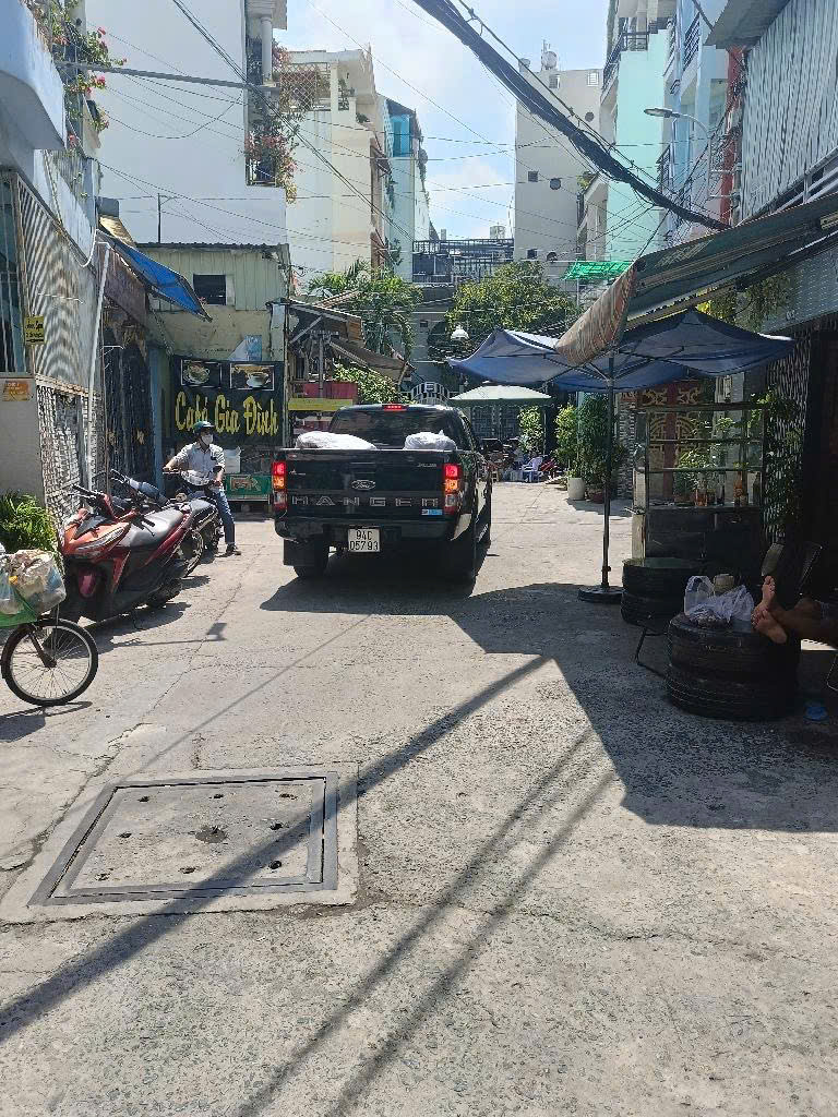 Cơ hội vàng: Sở hữu nhà Q10, thu nhập khủng từ cho thuê