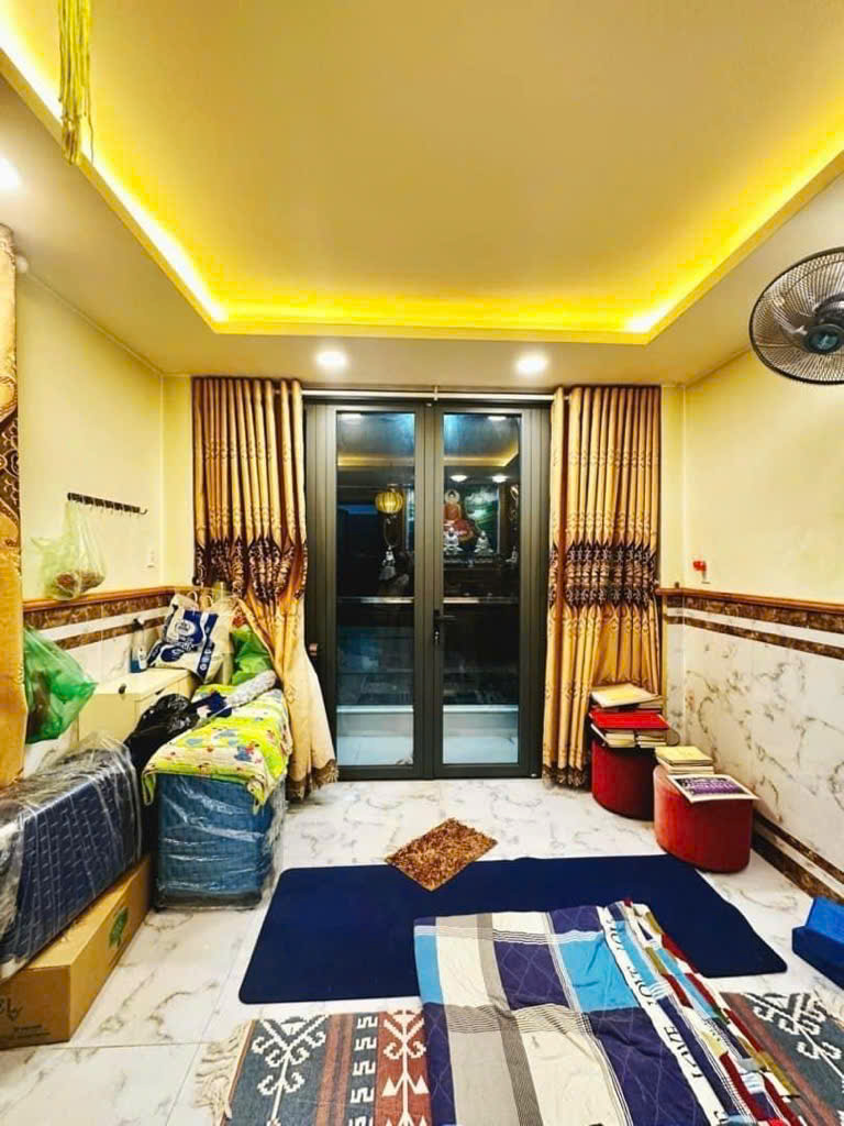Bán Gấp! Q10 Khu VIP, Hái Ra Tiền