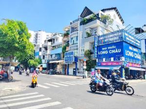 SỐT SÌNH SỊCH! Nhà Q10 Đã Có Sổ Hồng, Công Chứng Trong Ngày!