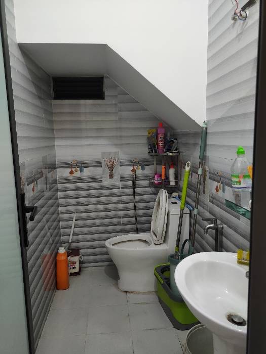 Cần bán gấp HXH đỗ cửa 120m2 4 tầng Tân Thới Nhất Q12 6 Tỷ