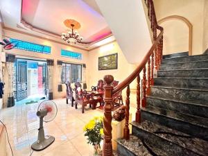 Bán nhà gần Tô Hiến Thành, Quận 10, 60m2, 3 tầng BTCT, hẻm thông xe hơi, 9.6 tỷ