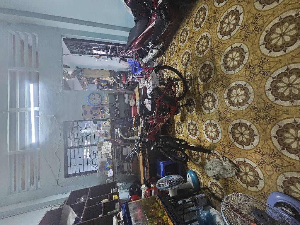 Nhà Đường Lê Văn Sỹ Phú Nhuận  Ngang 4m dài 28m hơn 9 tỷ