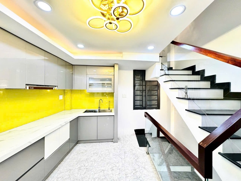 TÂN PHÚ - HOÀ BÌNH - HẺM XE TẢI THÔNG - NHÀ 4 TẦNG BTCT - MỚI ĐẸP - NGANG 4.5x22 -GẦN 100M2 + Kết cấu : BTCT :
