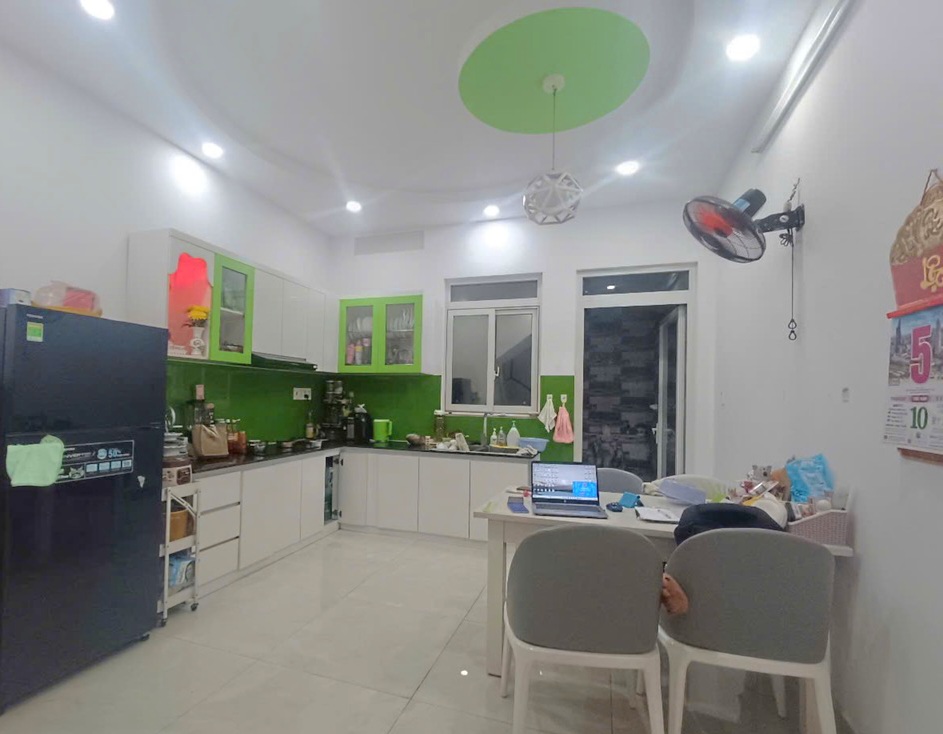 MẶT TIỀN KDC LÊ BÔI, PHẠM THẾ HIỂN Q8 - 3 TẦNG BTCT 4X22M VUÔNG VỨC - CHỈ 7.5 TỶ