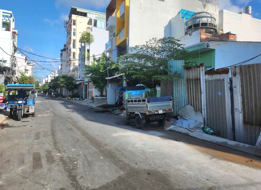 BÁN ĐẤT MẶT TIỀN KINH DOANH – VIEW CÔNG VIÊN – NGAY LÂM VĂN BỀN, QUẬN 7
