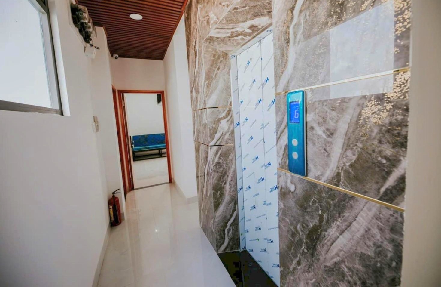 CHDV 6 TẦNG 17 PHÒNG KHÉP KÍN - THANG MÁY XỊN - HỢP ĐỒNG KHOÁN 70 TRIỆU/ THÁNG - 83M2 - CHỈ 17.9 TỶ