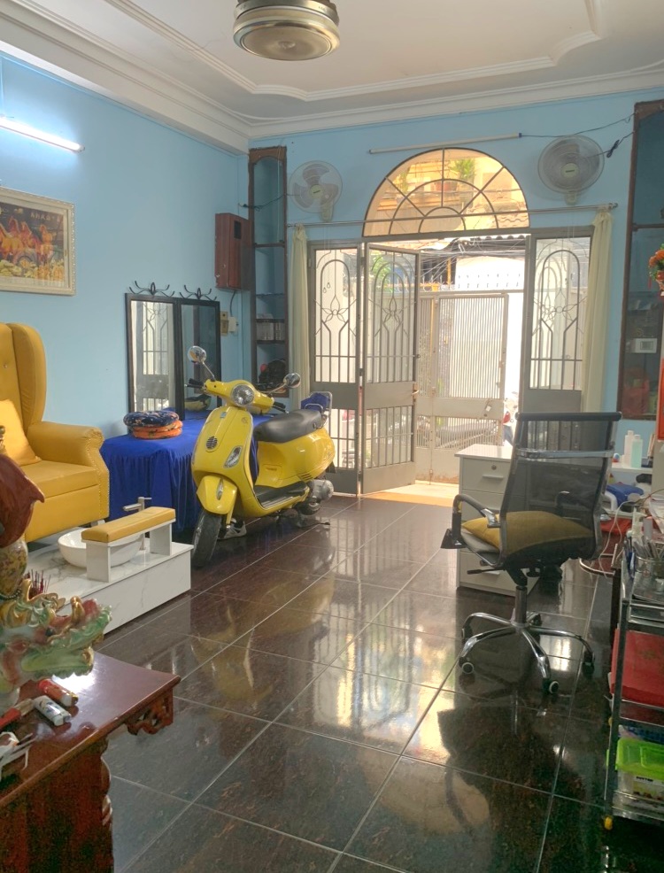 BÁN NHÀ NỞ HẬU ĐẸP – TRẦN XUÂN SOẠN, P TÂN HƯNG, Q7. NGANG 4.5M. Ô TÔ ĐỖ CỬA,7.5 TỶ