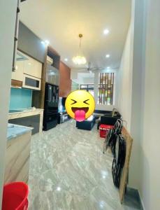BÁN NHÀ MẶT TIỀN KINH DOANH ÂU DƯƠNG LÂN Q8, 4 TẦNG, NHỈNH 9 TỎI