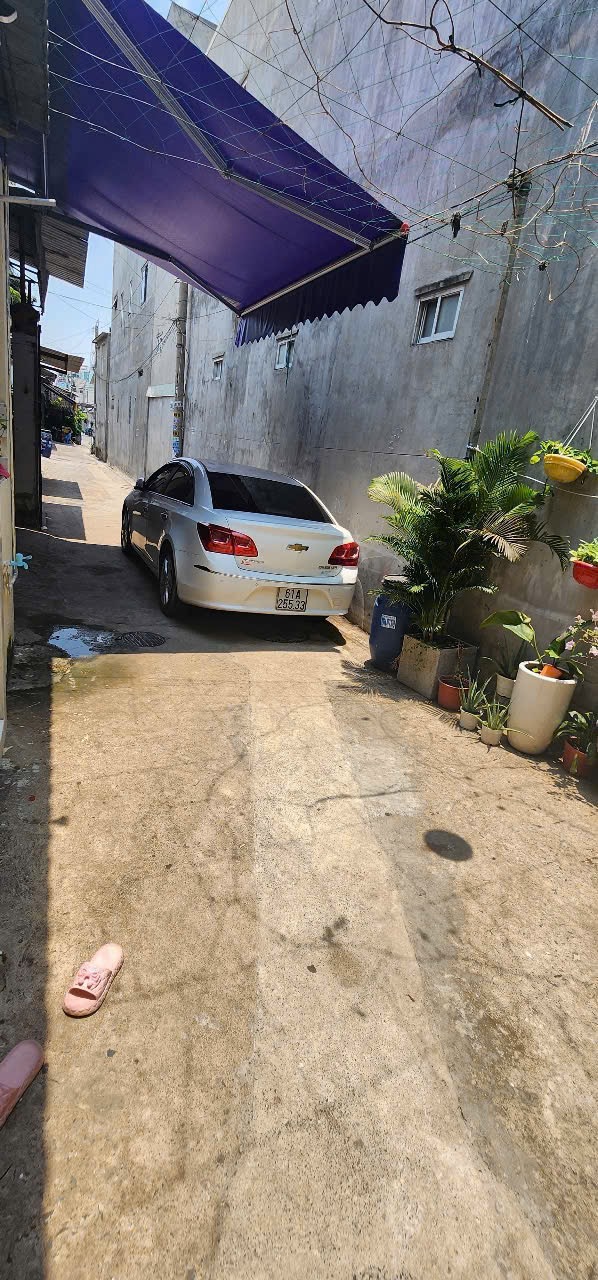 BÁN NHÀ GIÁ TỐT NGAY CHỢ – GẦN NGÃ BA ÔNG XÃ – PHƯỜNG TÂN ĐÔNG HIỆP, TP DĨ AN (TP.HCM MỞ RỘNG)