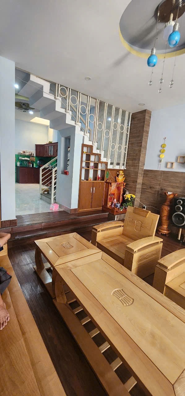 BÁN NHÀ GIÁ TỐT NGAY CHỢ – GẦN NGÃ BA ÔNG XÃ – PHƯỜNG TÂN ĐÔNG HIỆP, TP DĨ AN (TP.HCM MỞ RỘNG)