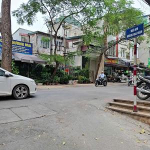 Bán nhà Hoàng Hoa Thám, Ba Đình