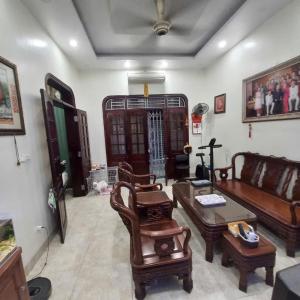 BÁN NHÀ Ô TÔ ĐỖ CỬA NGÕ PHỐ QUANG TRUNG, HÀ ĐÔNG
