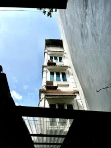 Ngọa Long nhà dân xây, hai mặt thoáng, có chỗ để xe, nở hậu, 37,8m2, giá 5,25 tỷ