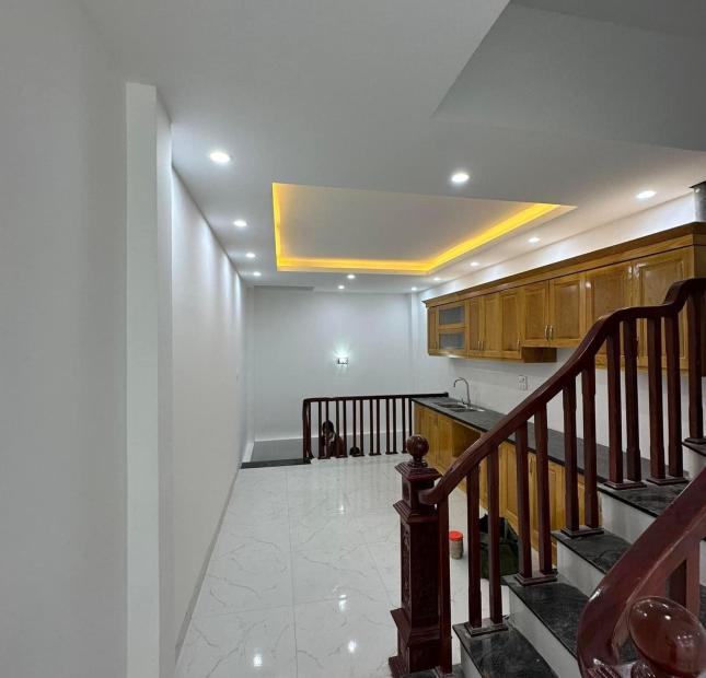 NHÀ MỚI SANG TRỌNG, 59M2 x 4T, KHOẢNG 8.9 TỶ, Ô TÔ ĐỖ  