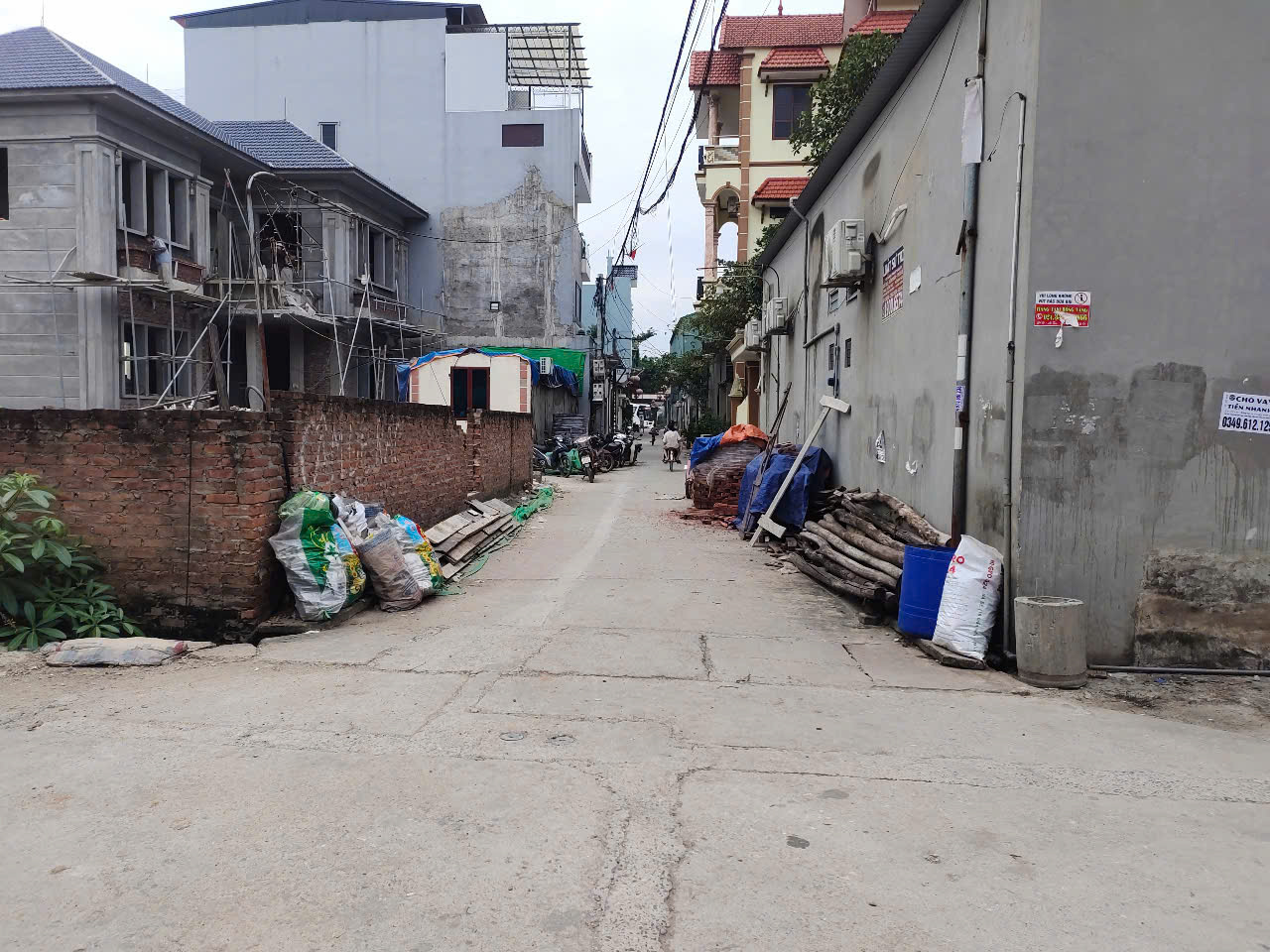 Bán Đất Ngọc Hoà – Chương Mỹ, hiếm có, Ngã 4 chợ, Đường đôi, Mặt tiền rộng, 85 m2, chỉ 4,2 tỷ