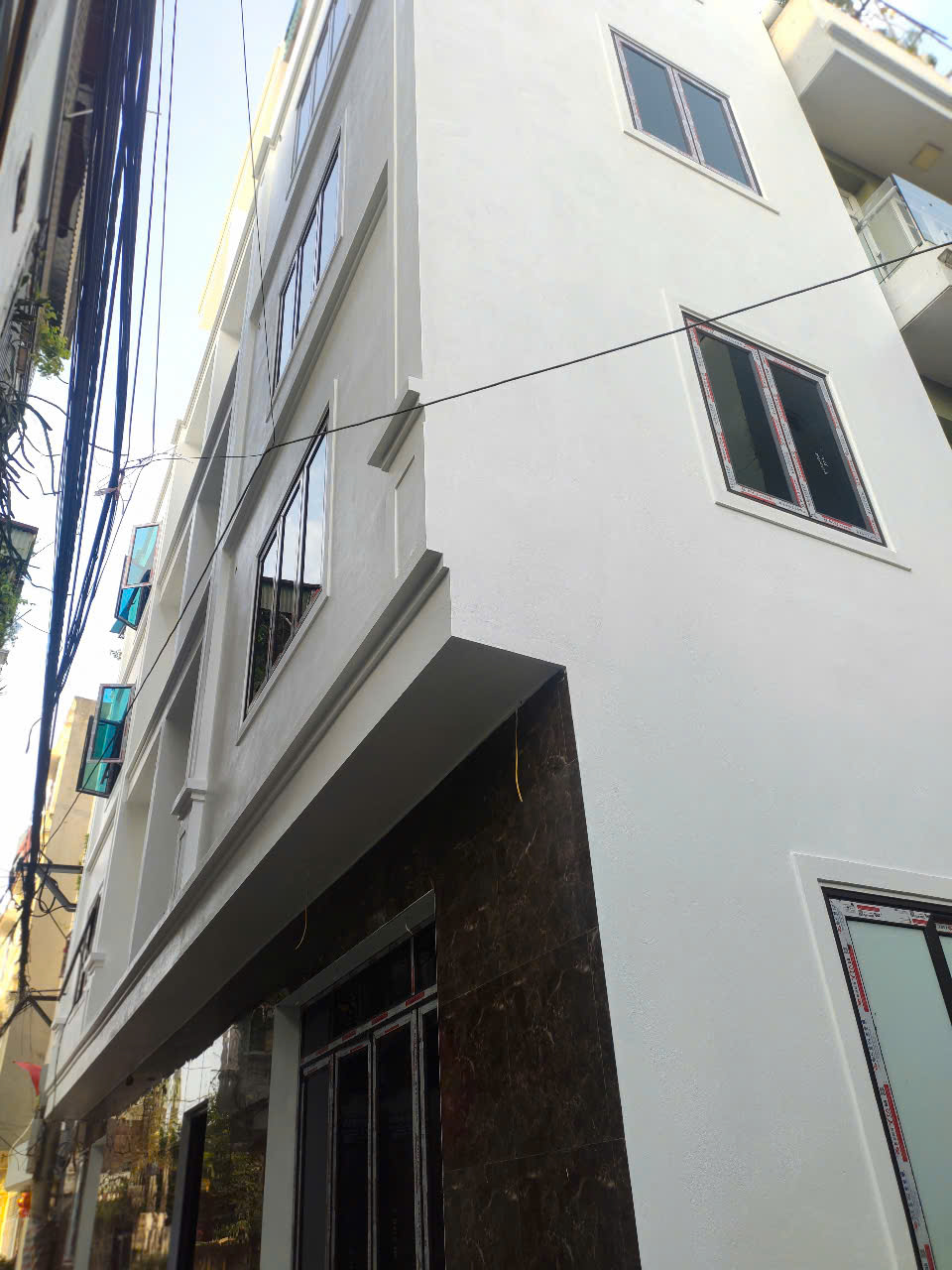 CHDV, MT 15 mét, lô góc, 2 Mặt tiền, Thang máy, nhà mới, Thanh Lãm – Hà Đông, 5 tầng, 60 mét