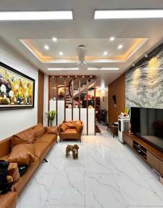 Nhà đẹp Chợ Xốm – Hà Đông, Ô tô đỗ cửa, 3 bước ra Phố, Ở Ngay, 5 tầng* 37 Mét, 4,x tỷ.