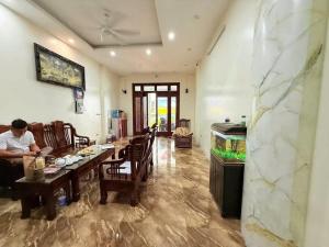 Nhà đẹp Nguyễn Trực – Hà Đông, Lô Góc, Kinh doanh, Ô tô qua cửa, 5 Tầng, 39 mét.