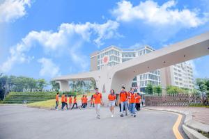 ĐH Đại Nam, Phú Lương, Hà Đông, Ô tô đỗ cửa, Lô góc, 2 thoáng,  Sát phố, Gần ĐH Đại Nam, Full 6 phòng cho thuê, ở ngay.