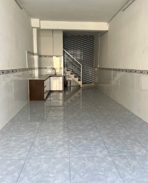  Nhà 2 tầng đúc thật, mới vào ở ngay, gồm 2PN – 2WC, thiết kế hiện đại, thông thoáng, thích hợp cho gia đình nhỏ, cặp vợ chồng trẻ