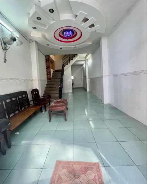TÂN BÌNH - HẺM 6M - 38M2 - 2 TẦNG BTCT -  CHỈ NHỈNH 5TỶ TL