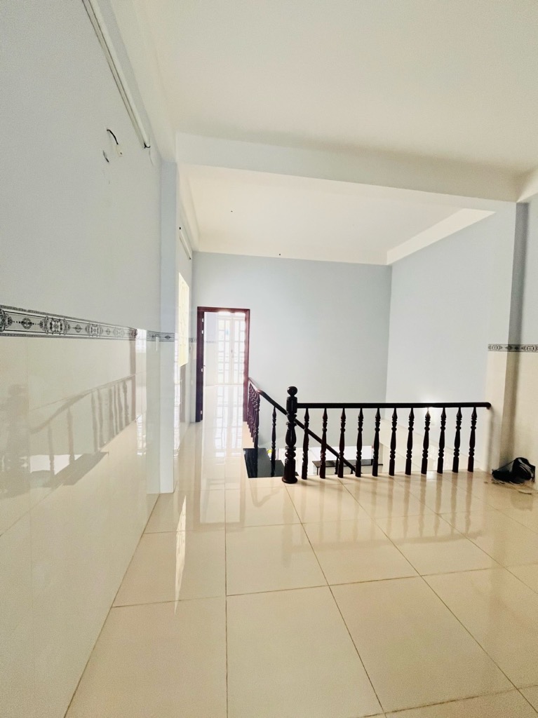 Nhà bán. Quận Bình Tân 160m2 nhỉnh 6, 9tỷ