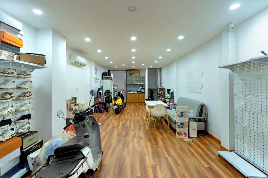 Căn hộ dịch vụ cao cấp đang cho thuê - full nội thất - tiện ích xung quanh