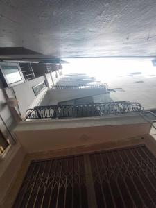 BÁN NHÀ XA LA, CÓ THANG MÁY, 30m², HƠN 7 Tỷ