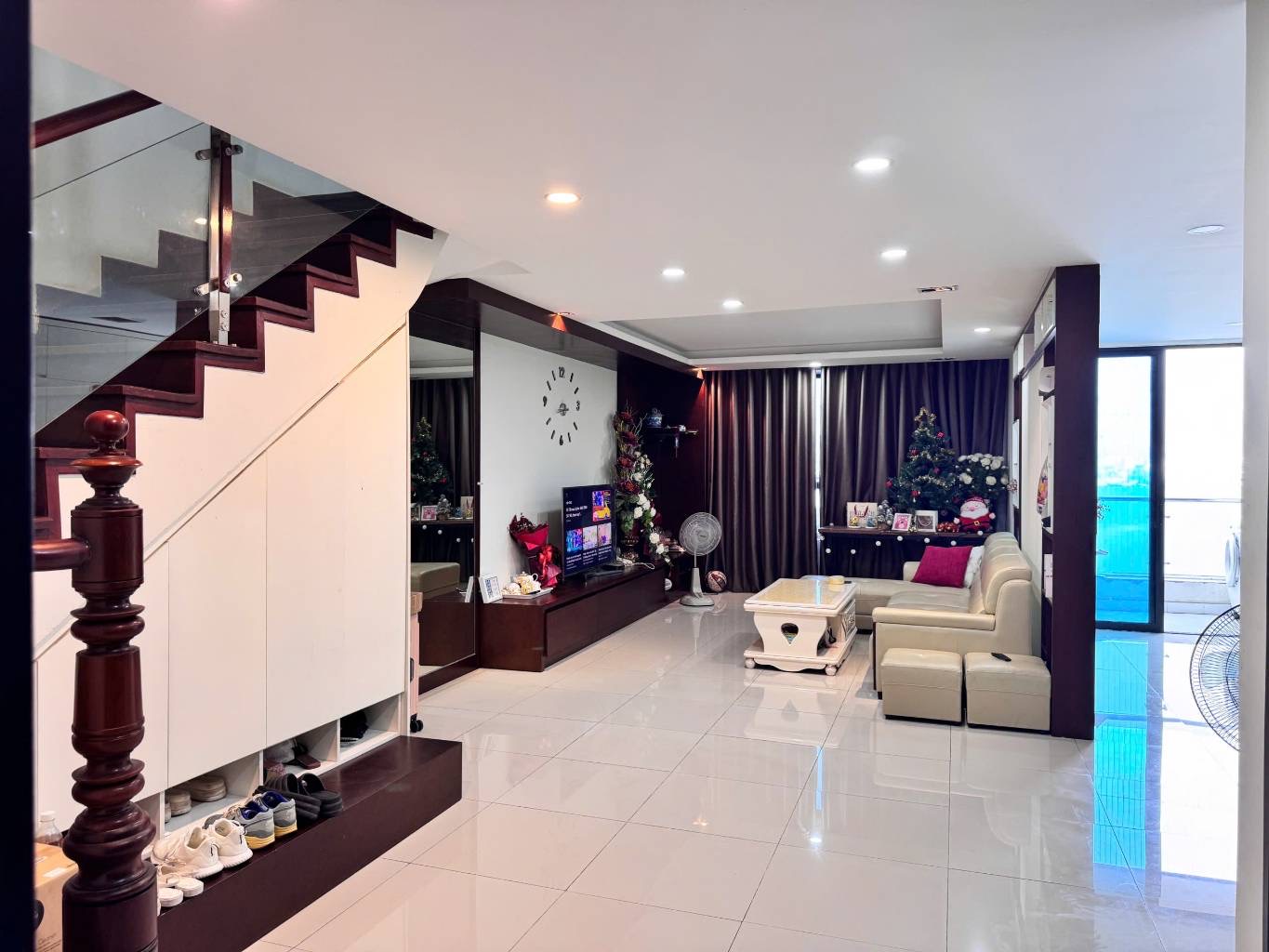 HIẾM! DUY NHẤT 1 CĂN TẠI QUẬN THANH XUÂN CĂN HỘ DUBLEX CAO CẤP - ĐỂ LẠI NỘI THẤT