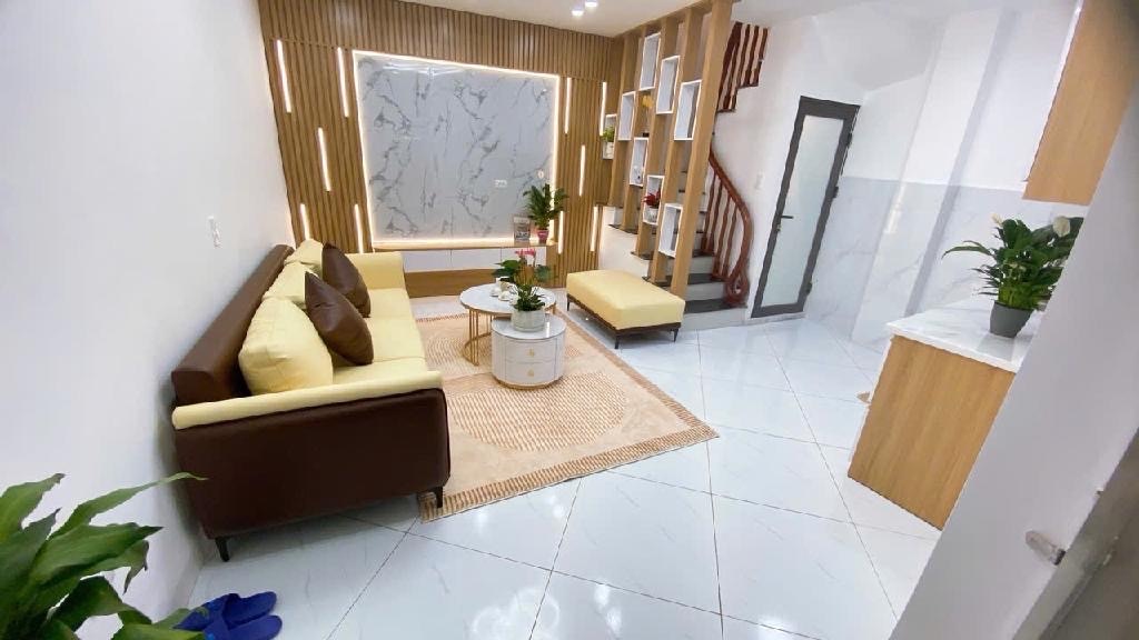 5 PHÚT LÊN BỜ HỒ - TIỆN ÍCH VƯỜN HOA - CÔNG VIÊN THỂ DỤC