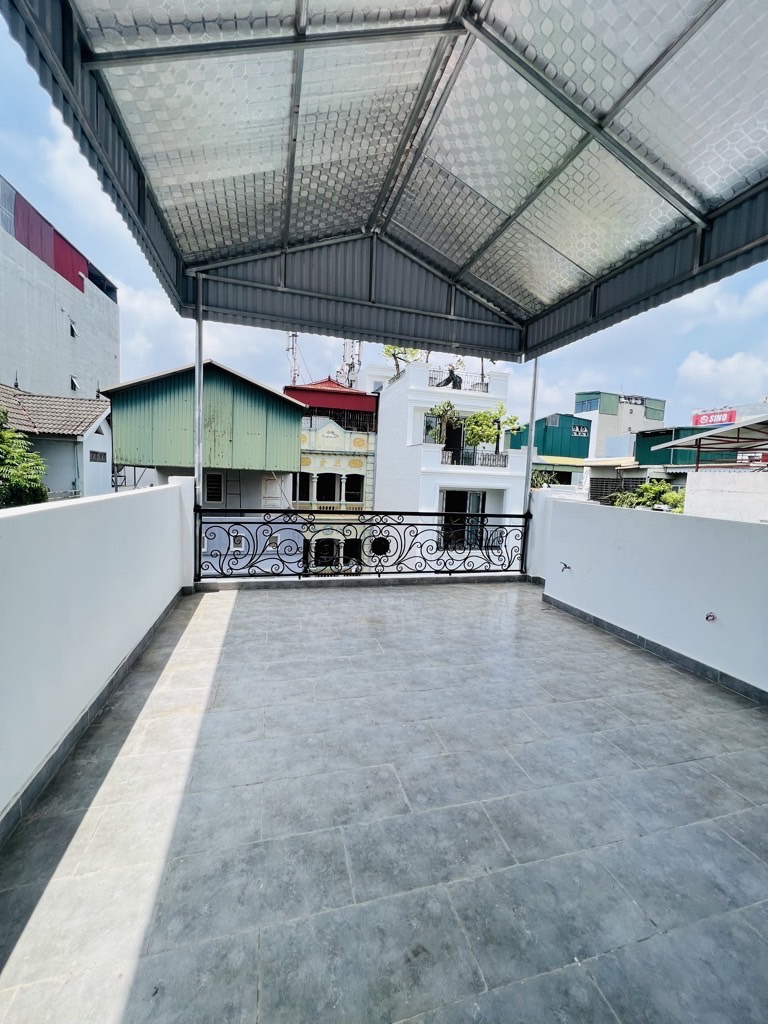 NHÀ HAI MẶT NGÕ - 30M RA MẶT PHỐ TRẦN KHÁT CHÂN