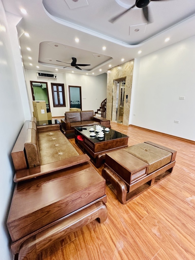 NHÀ HAI MẶT NGÕ - 30M RA MẶT PHỐ TRẦN KHÁT CHÂN