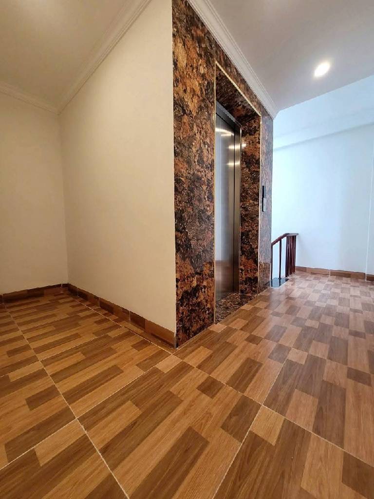 ĐẸP NHƯ KHÁCH SẠN 5 SAO - 6 TẦNG THANG MÁY - MẶT TIỀN KHỦNG - HÀNG SIÊU HIẾM