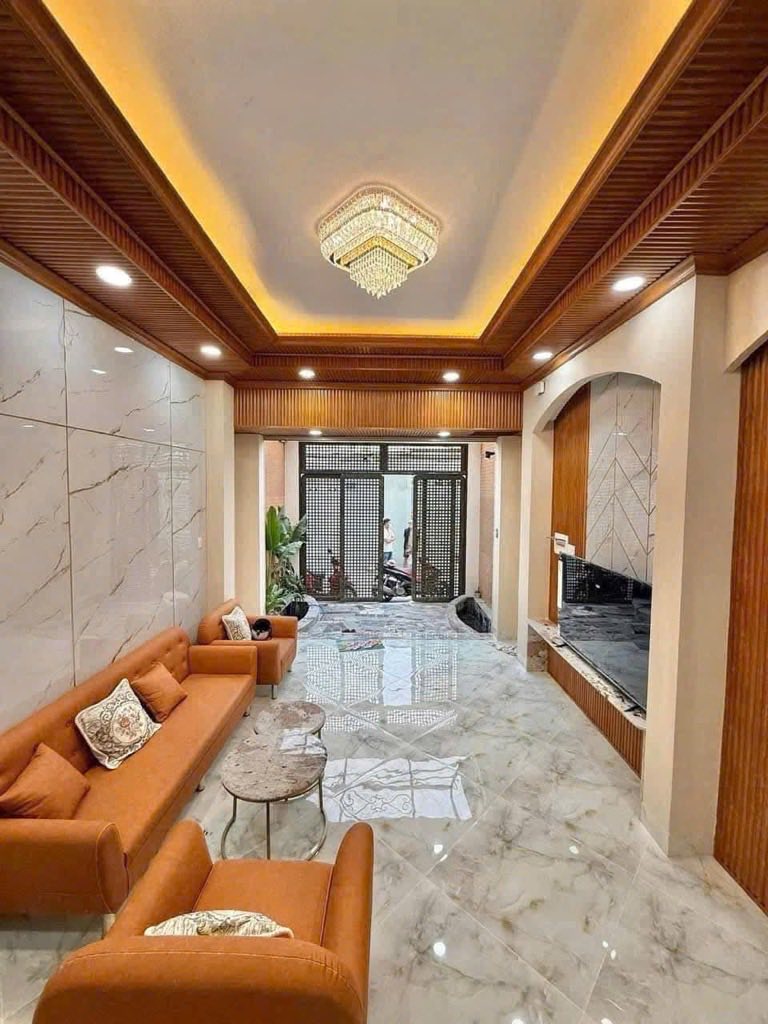 BÁN NHÀ VIP KHUÔNG VIỆT, TÂN PHÚ, HXH, 44M2, NHỈNH 5 TỶ