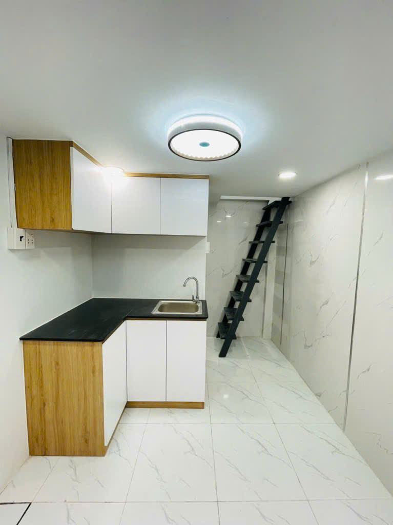 NHÀ ĐẸP HIẾM DƯỚI 1 TỶ, Q8 HẺM BA GÁC, 2 TẦNG DTSD 18M2