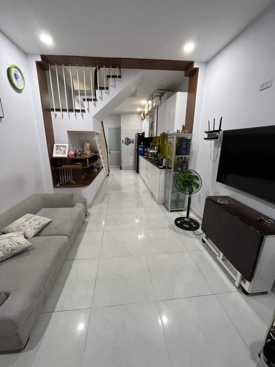 Bán Nhà Chu Văn An Phường 12 Q.Bình Thạnh, 3 tầng, diện tích 3.2x9M