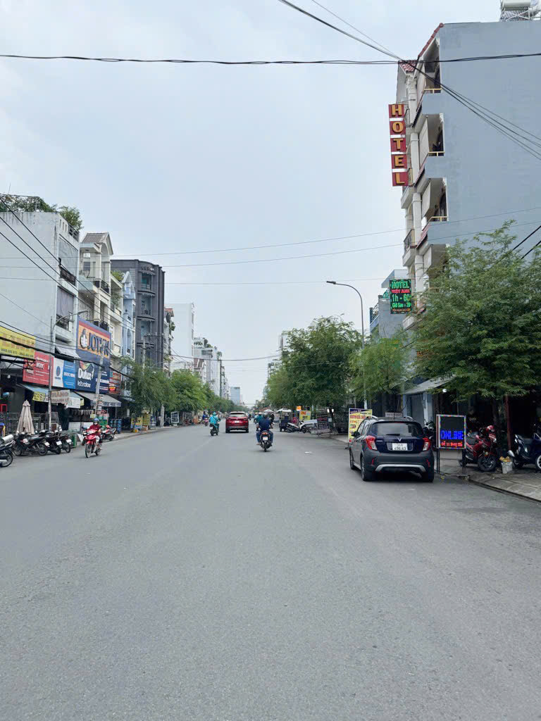 Bán nhà 5 tầng 2 mặt hẻm xe tải
