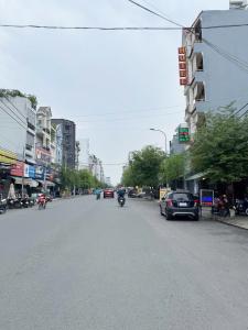 Bán nhà 5 tầng 2 mặt hẻm xe tải