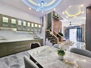 NHÀ MỚI ĐẸP FULL NỘI THẤT